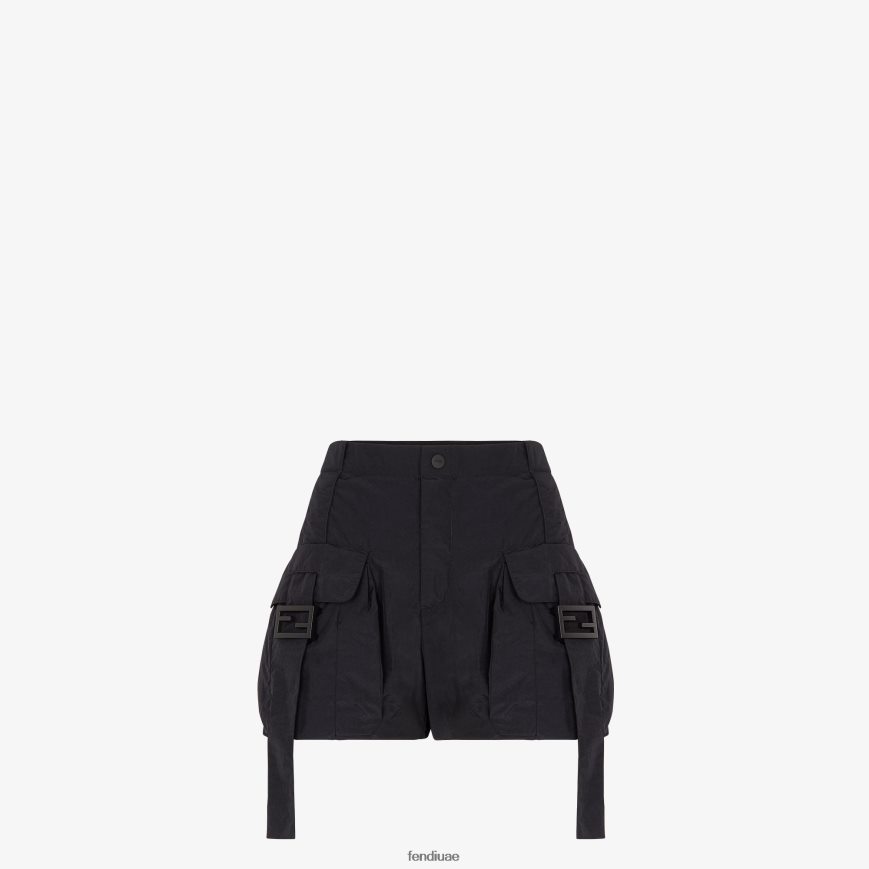 شورت نايلون أسود Fendi نحيف ثياب TNL80L1076