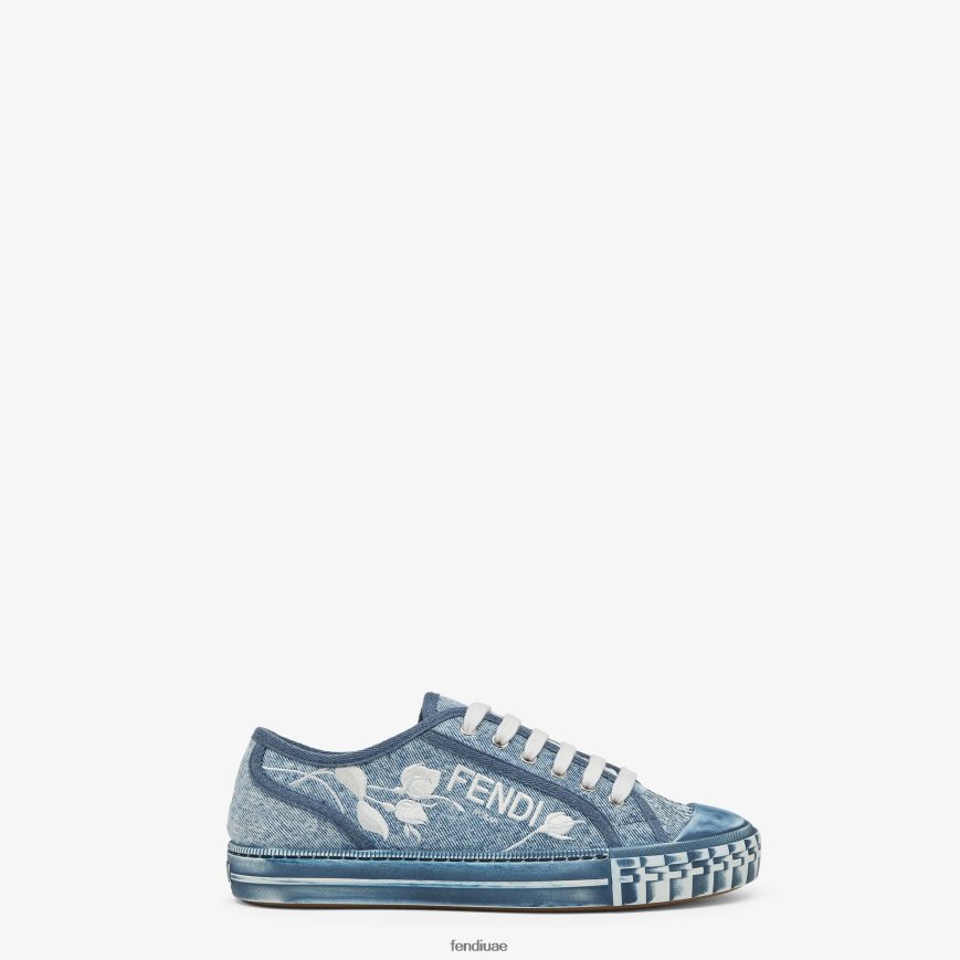 قمم منخفضة من الدنيم أزرق فاتح Fendi نحيف أحذية TNL80L1326