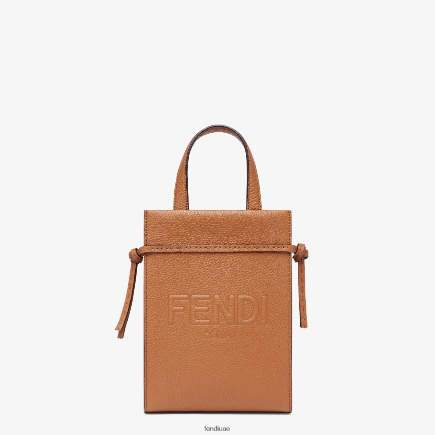 حقيبة جلدية صغيرة تذهب إلى المتسوق بني Fendi رجال مُكَمِّلات TNL80L1871