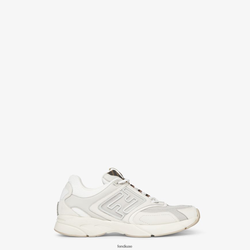 قمم منخفضة من جلد نوبوك أبيض Fendi رجال أحذية TNL80L2301