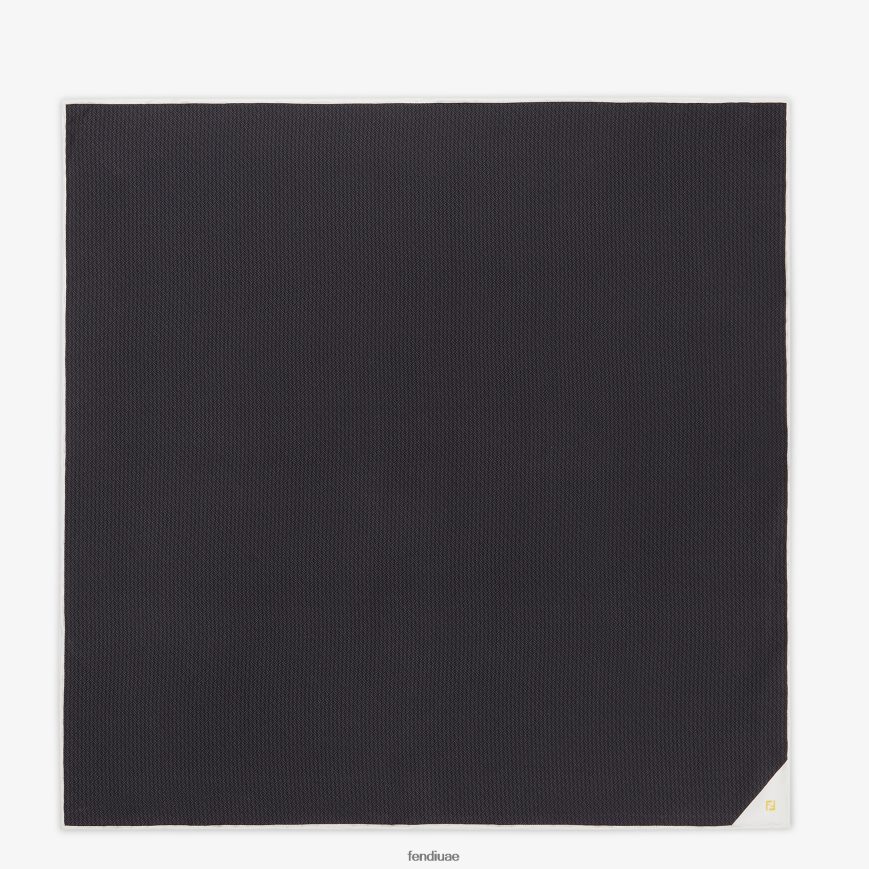 فولار الحرير رمادي Fendi رجال مُكَمِّلات TNL80L2542