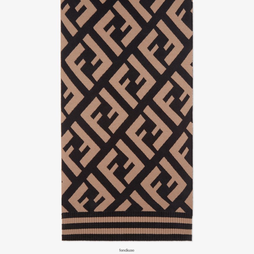 شال متعدد الصوف والفسكوز بني Fendi نحيف مُكَمِّلات TNL80L39