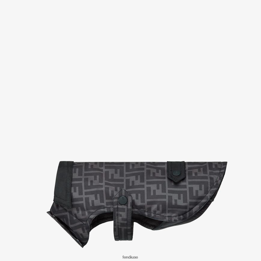 معطف كلب من النايلون أسود Fendi رجال مُكَمِّلات TNL80L443