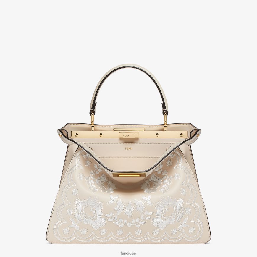 حقيبة من جلد الكاميليا مع تطريز الأزهار لون القرنفل Fendi نحيف مُكَمِّلات TNL80L605