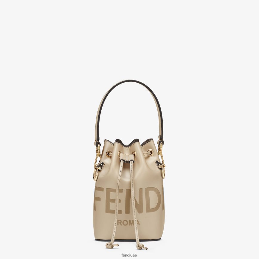 حقيبة صغيرة من جلد الحمامة اللون البيج Fendi نحيف مُكَمِّلات TNL80L827
