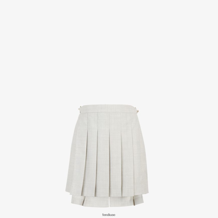 شورت من الصوف أبيض Fendi نحيف ثياب TNL80L991